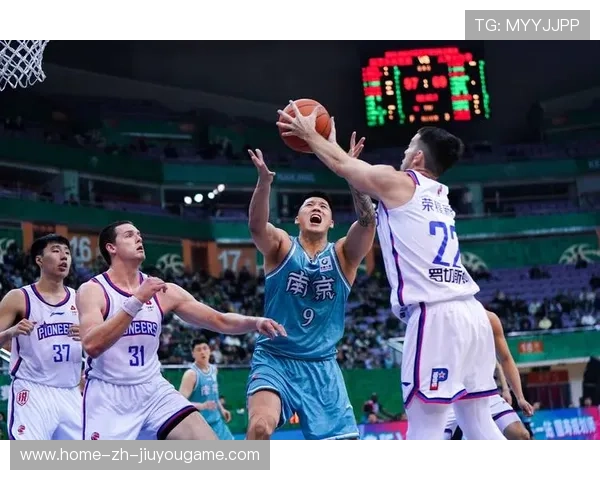 CBA球员展现职业风范与担当，cba球队球员